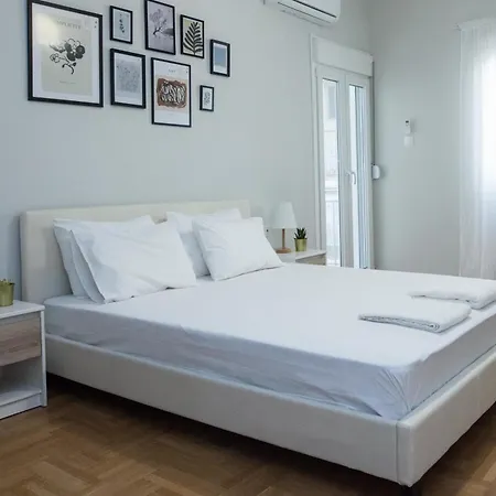 Apartamento Panormou Modern 3 Bd Apt With Balcony Atenas
