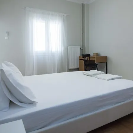Panormou Modern 3 Bd Apt With Balcony * Athens